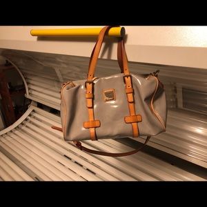 Dooney & Bourke patent leather purse